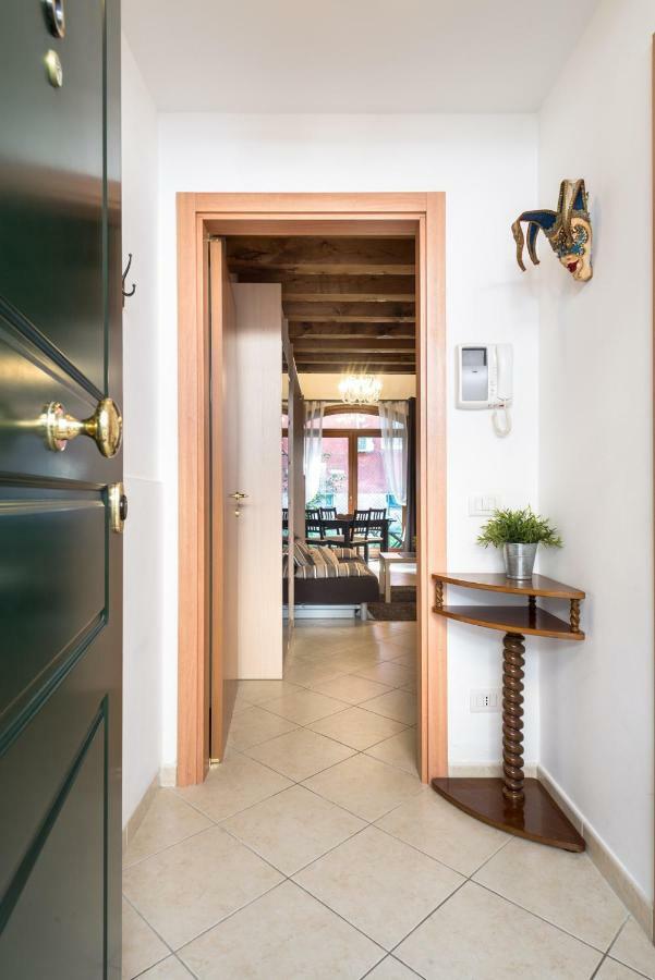 Duplex At The Entrance To Venice 2 Bathroom And Terrace Exterior photo