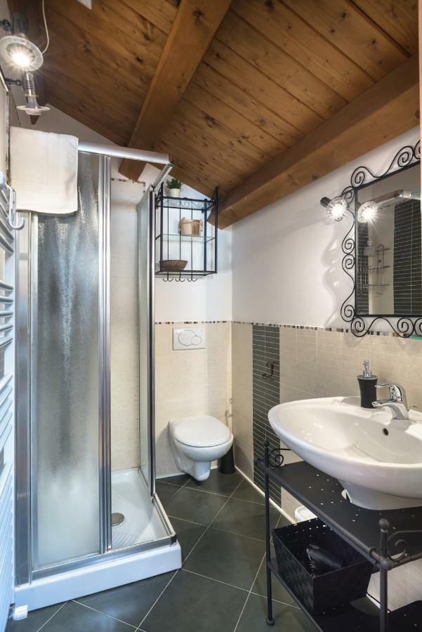 Duplex At The Entrance To Venice 2 Bathroom And Terrace Exterior photo